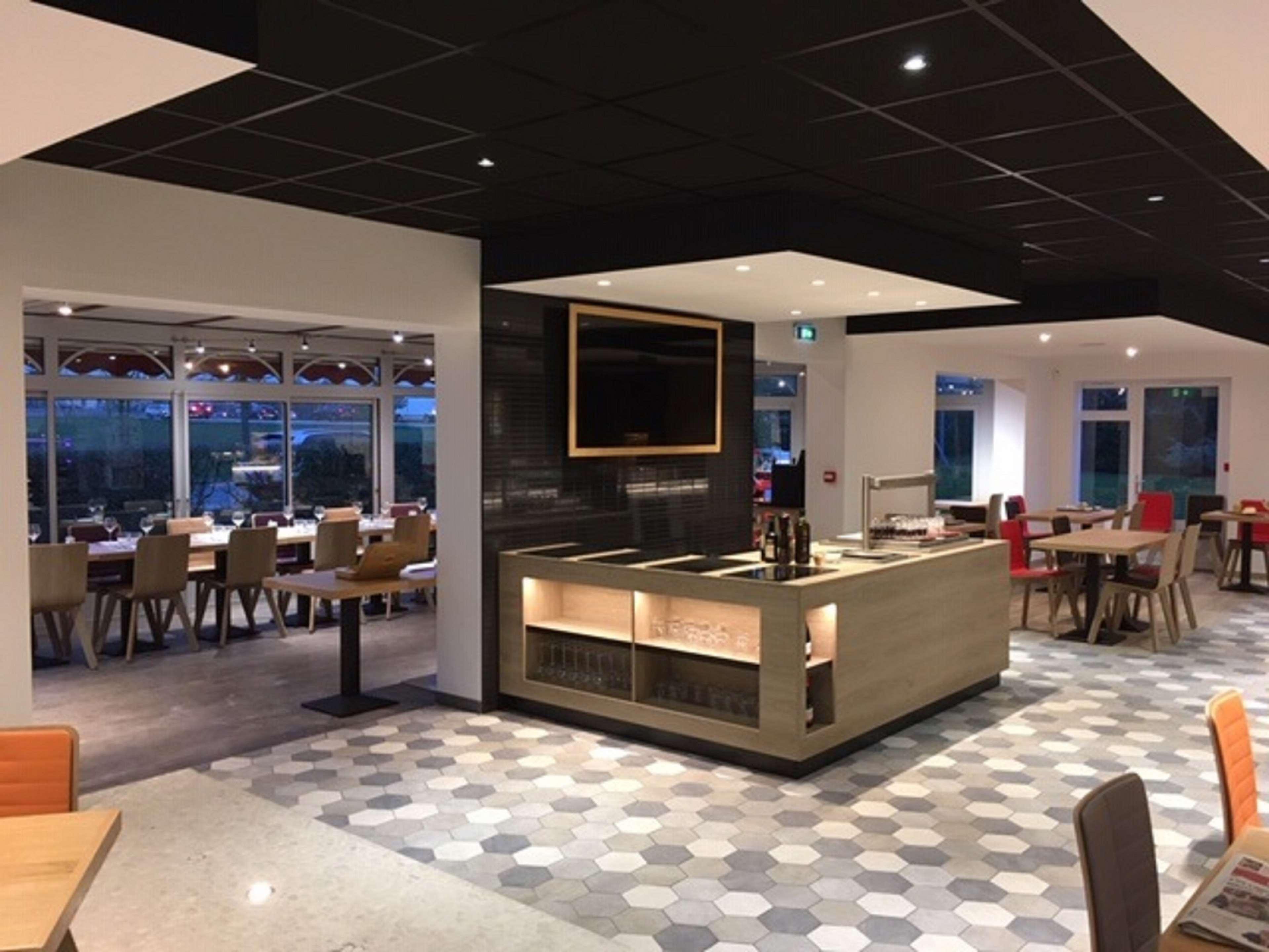 沙特尔钟楼酒店 外观 照片